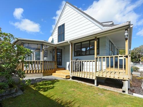 6 Turon Crescent, Totara Park