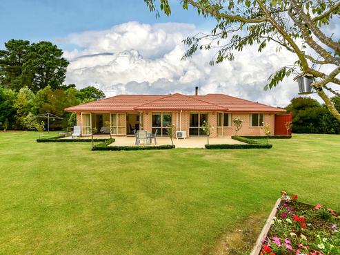 250 Two Chain Road, Burnham