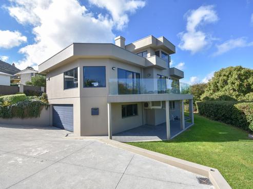 64 Totara Street, Ravensbourne