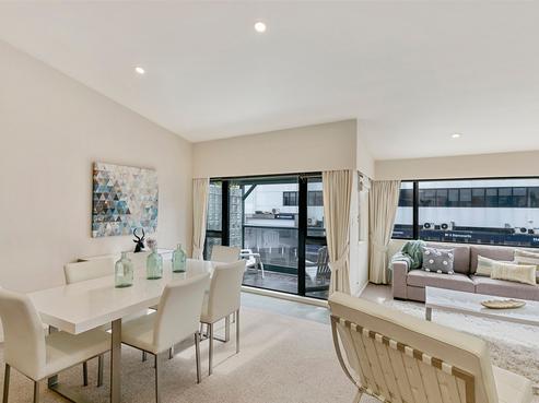 2/1 Vivian Street, Te Aro