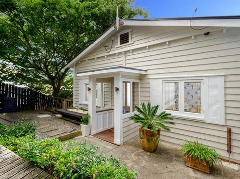 26 Sunnyside Road, Sunnyvale