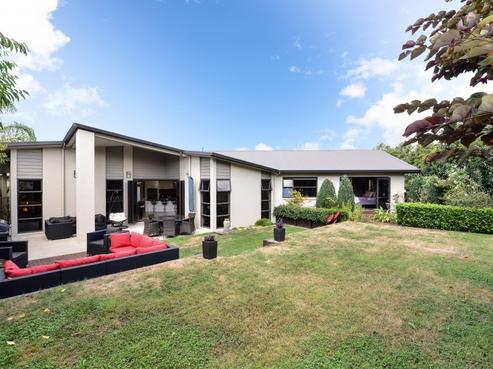17 Heathfield Avenue, Huntington
