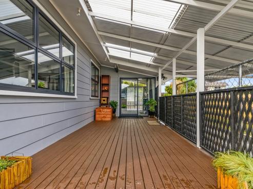 31 Alison Street, Mangakakahi