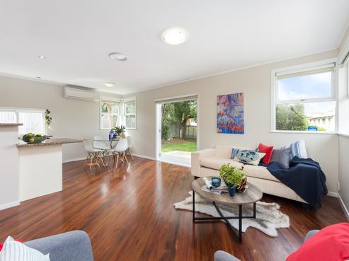 10 Winifred Avenue, Bayview
