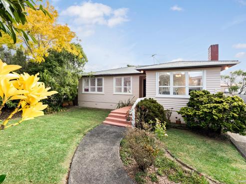 1 Bamboo Grove, Kelston
