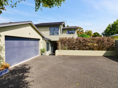 13A Iles Road, Lynmore