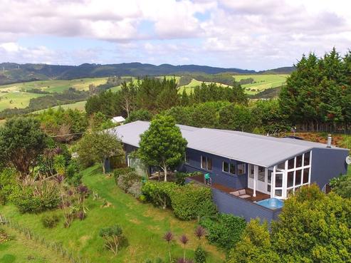 348 Brooks Road, Waipu