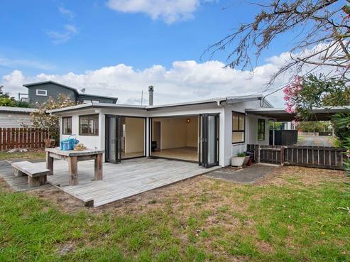 15 Slako Crescent, Ruakaka
