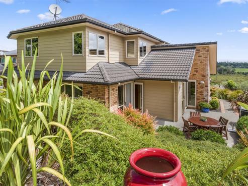 18 Schopolo Place, Schnapper Rock
