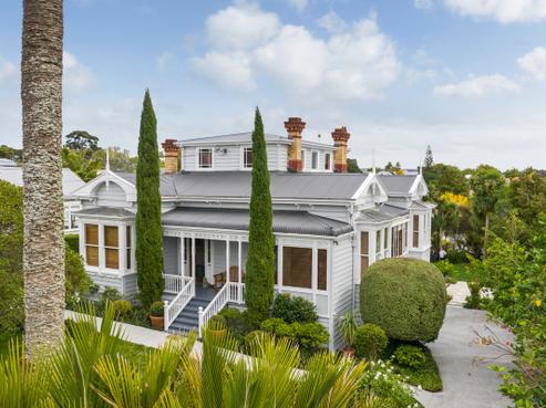 8 Salisbury Street, Herne Bay