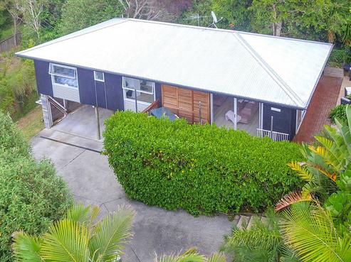 92 Brian Crescent, Stanmore Bay