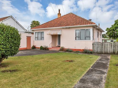 8 Churchill Street, Kensington