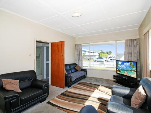 21 Paynters Avenue, Strandon