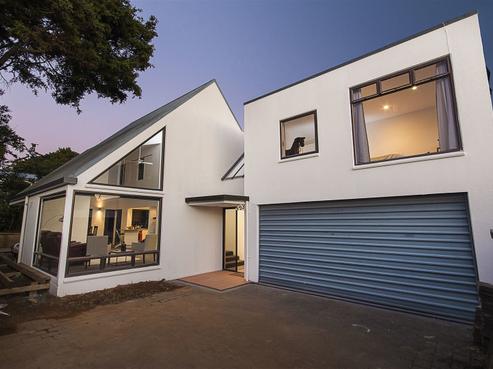 2/12 Matatea Avenue, Pukekohe