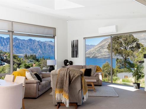 234 Fernhill Road, Fernhill/Sunshine Bay