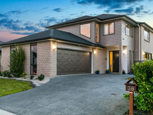 38 Harris Drive, Silverdale