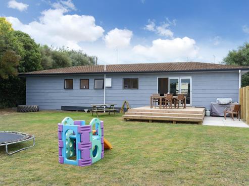 30 Charles Street, Takapau