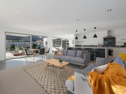 15 Bridesdale Drive, Lake Hayes Estate