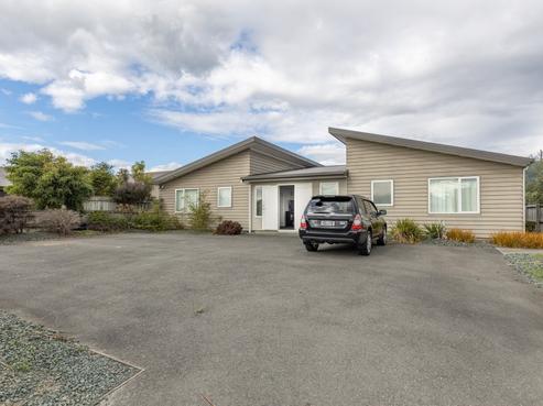 32 Kendall View, Stoke