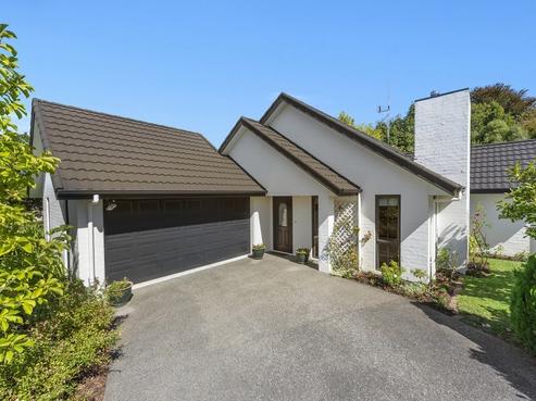 36 Haswell Place, Huntington