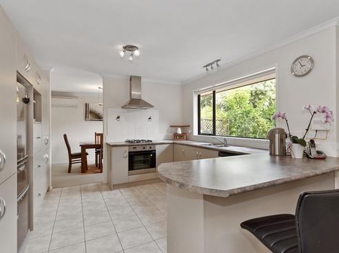 23 Barrington Drive, Huntington