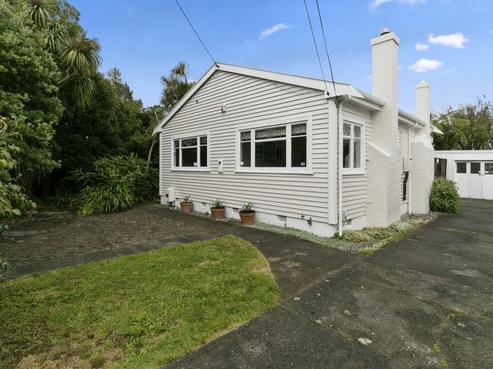 1 Pitt Street, Moera