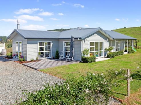 1155 Stanley Road, Waimana