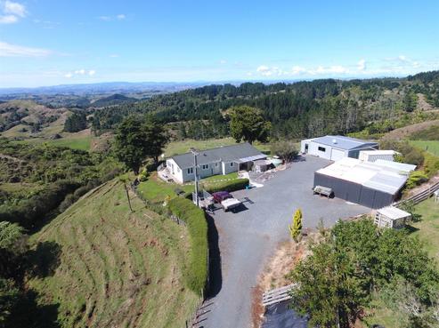 876 Waipuna Road, Marokopa