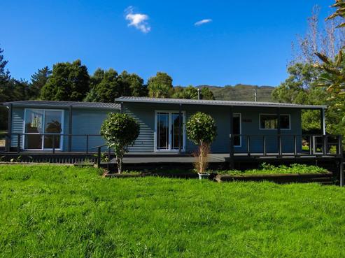 172 Powerhouse Road, Westport