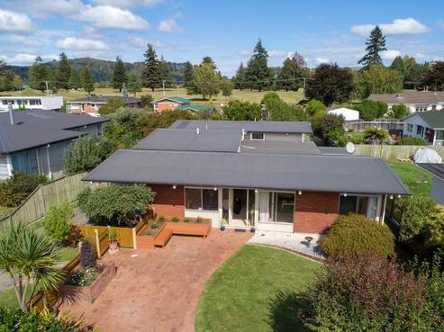 34 Carlton Street, Glenholme