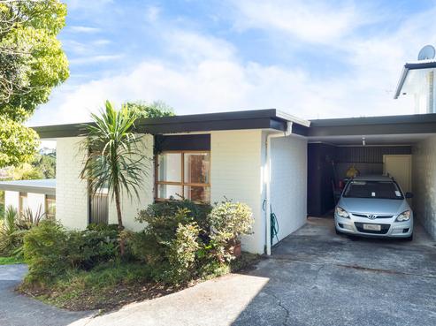 2/10 Coroglen Avenue, Birkenhead