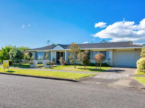 1A Awanui Drive, Waikanae