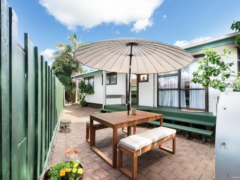 12 Sunningdale Street, Wattle Downs