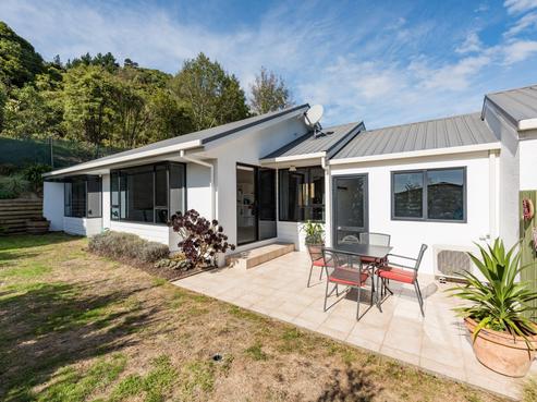 2/21 Clifford Avenue, Bishopdale
