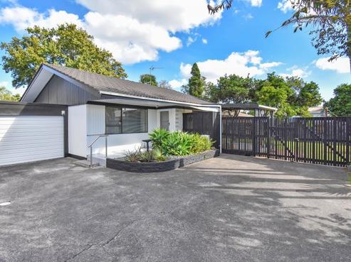 2/11 Beaumaris Way, Conifer Grove