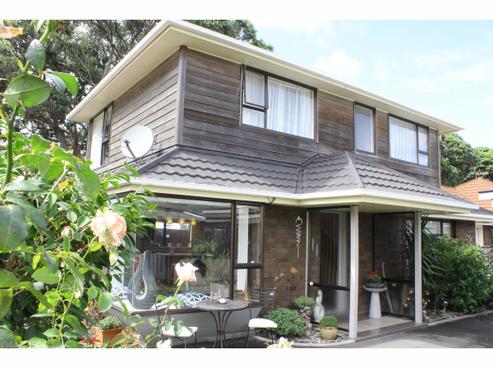 1/52 Britannia Street, Petone