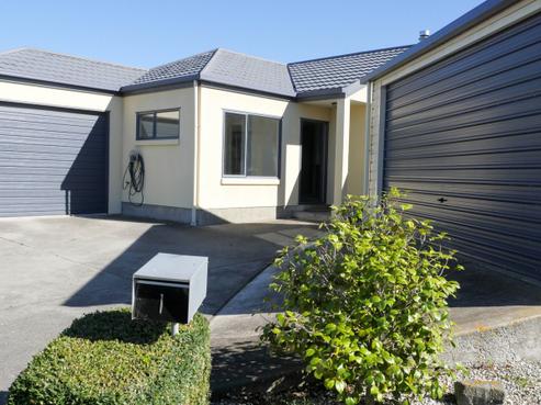 1 Hillview Place, Amberley