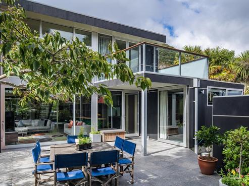 22 Puriri Street, Eastbourne