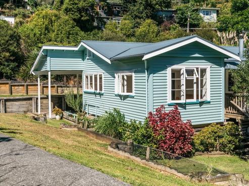 50 Hamilton Road, Surfdale