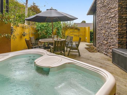 28A Hilton Road, Lynmore
