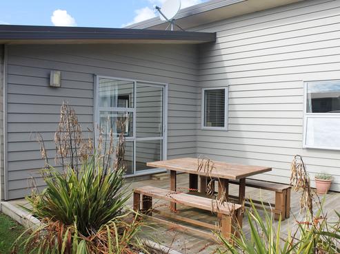 1 Little Queen Street, Westport