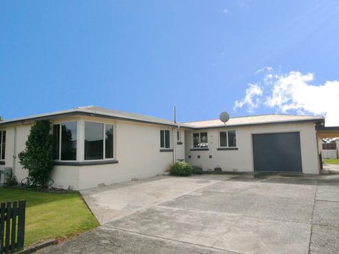 674 Tweed Street, Newfield