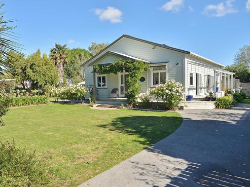 76 Venice Street, Martinborough