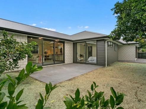 56 Chaucer Street, Leamington