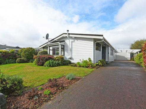 10 Roband Crescent, Brown Owl