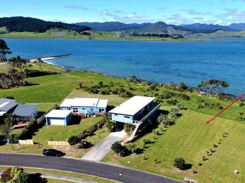 114 Ti Kouka Crescent, Matarangi