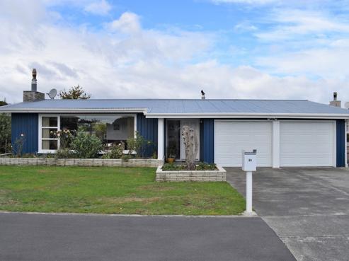 24 Lemon Street, Otaki