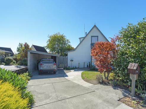 1 Selbourne Avenue, Richmond