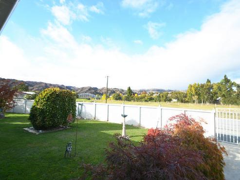 2A Shannon Street, Alexandra