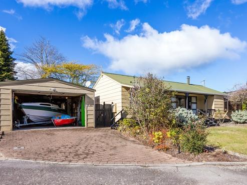 76 Kinloch Road, Kinloch